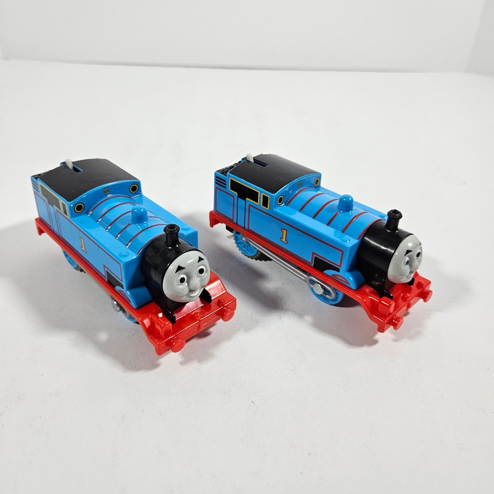 Thomas & Friends TrackMaster Motorized Thomas Engine Lot of 2 Mattel 2013 Blue